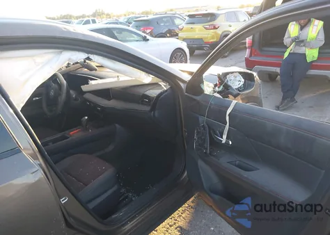 2025 Nissan Kicks Sr Fwd from USA, damaged, VIN 3N8AP6DA7SL419768